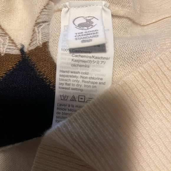 J. Crew Relaxed Fit Cashmere Turtleneck Sweater In Argyle - Picture 7 of 7